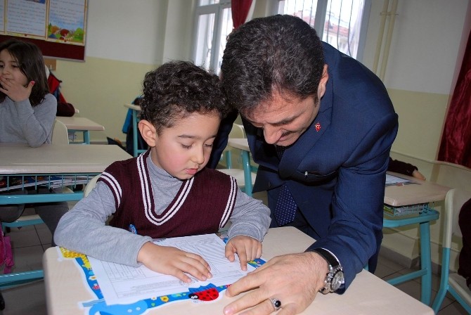 Salihlide 27 Bin Öğrenci Yarıyıl Tatiline Çıktı