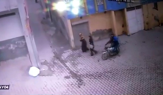 Şanlıurfadaki Kapkaç Kameralara Yansıdı