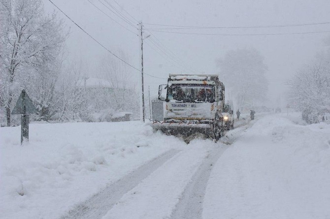 Tekkeköyde 7/24 Karla Mücadele