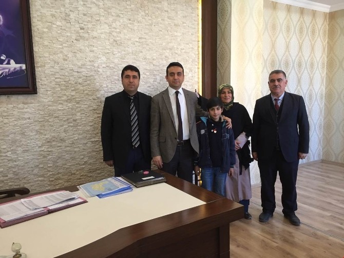 Teogda Derece Yapan Öğrencilere Ödül Verildi