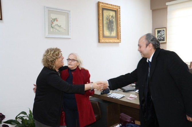 Thkdan Büyükşehire Teşekkür Plaketi