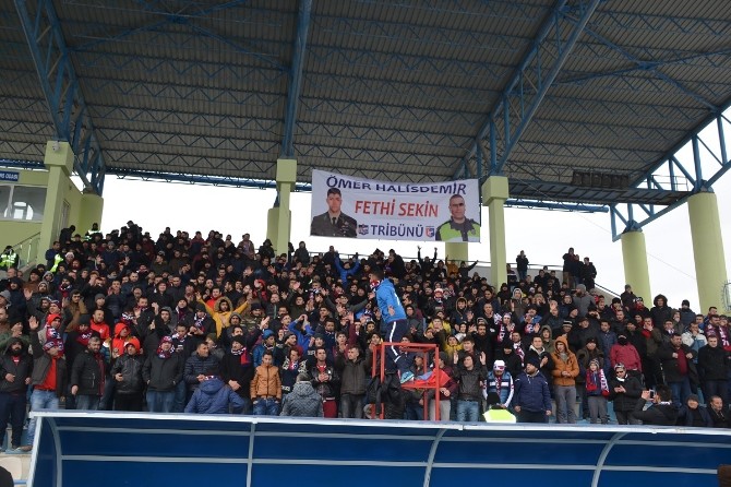 Tm Kırıkkalesporun Taraftar Grubu Tribün İsmini Değiştirdi