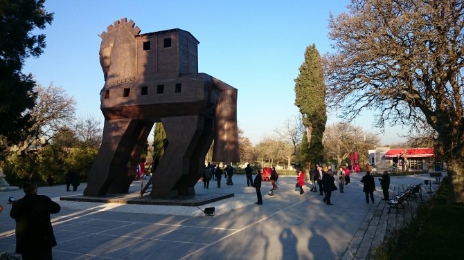 Truvayı 229 Bin Kişi Ziyaret Etti