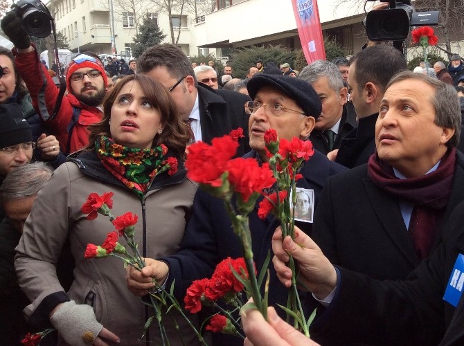 Uğur Mumcunun 24Üncü Ölüm Yıl Dönümü