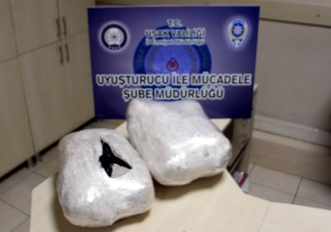 Uşakta 6 Kilo 320 Gram Esrar Ele Geçirildi