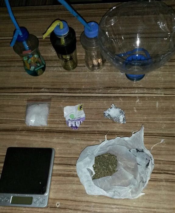 Uyuşturucu Tacirleri Tutuklandı