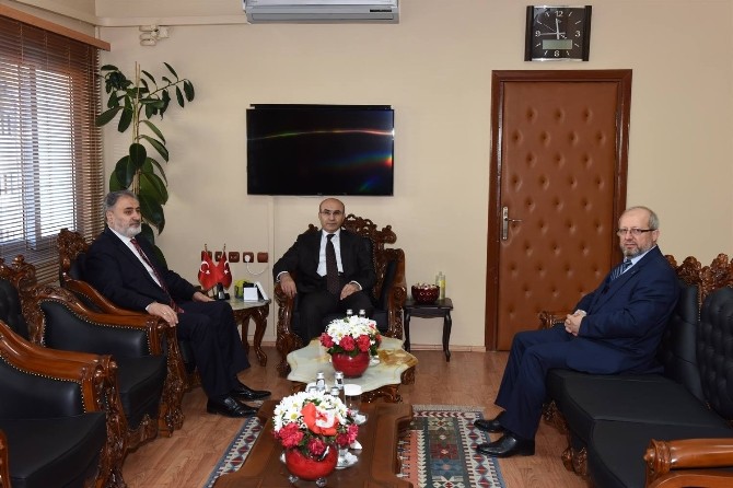 Vali Demirtaş: “Müftülük, Din, Devlet Ve Millete Hizmettir”