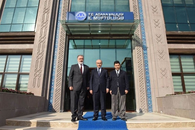 Vali Demirtaştan Müftü Çınara Ziyaret