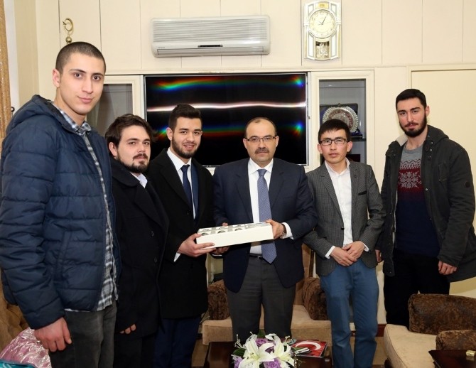 Vali Ustaoğluna Ziyaret