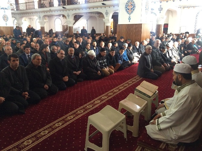 Vanda Şehitler İçin Mevlit Okutuldu