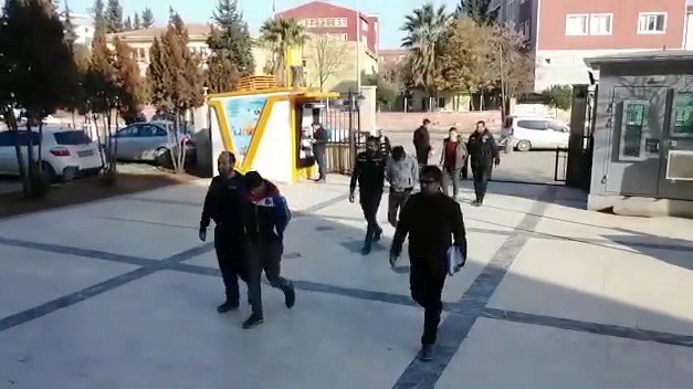 Vatandaşların Telefonları Gasp Eden 4 Zanlı Yakalandı