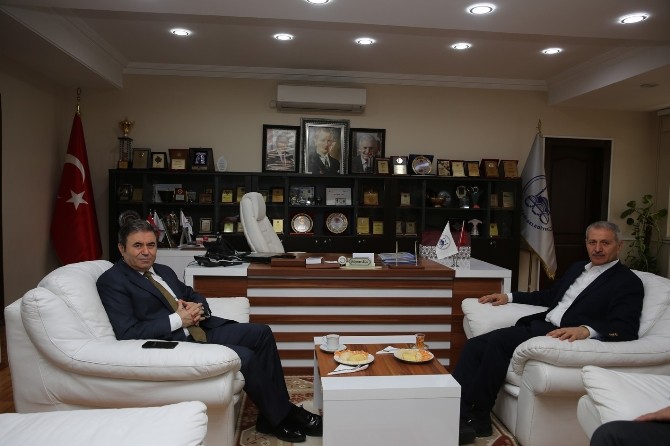 Yeni Emniyet Müdürü Pınarbaşından Başkan Dişliye Ziyaret