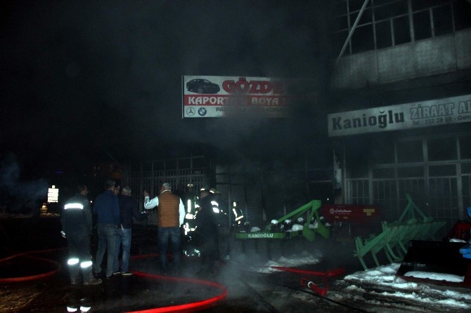 Yeni Sanayide Çıkan Yangın Maddi Hasara Neden Oldu
