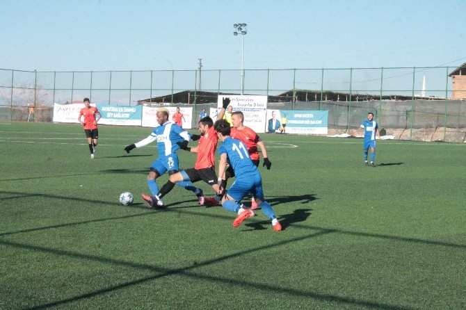 Yeşilyurt Belediyespor: 1 – Şehit Kamil Belediyespor: 0