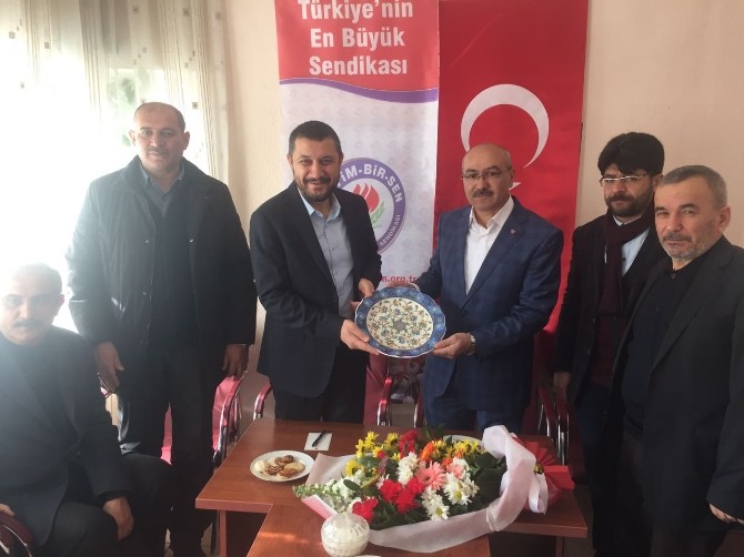 Açıkgöz, “Sendikalarımız Güçlü Türkiye İstiyor” Dedi