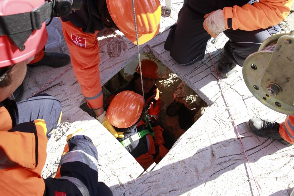 Afadın, Ekip Kur Hayat Kurtar Projesi Meyvelerini Vermeye Başladı