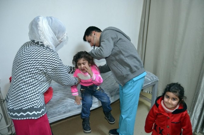 Ahlatta Bir Ayda 55 Kişi Zehirlendi