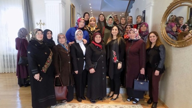 Aksarayda Özel Çocukların Anneleri Vali Konağında