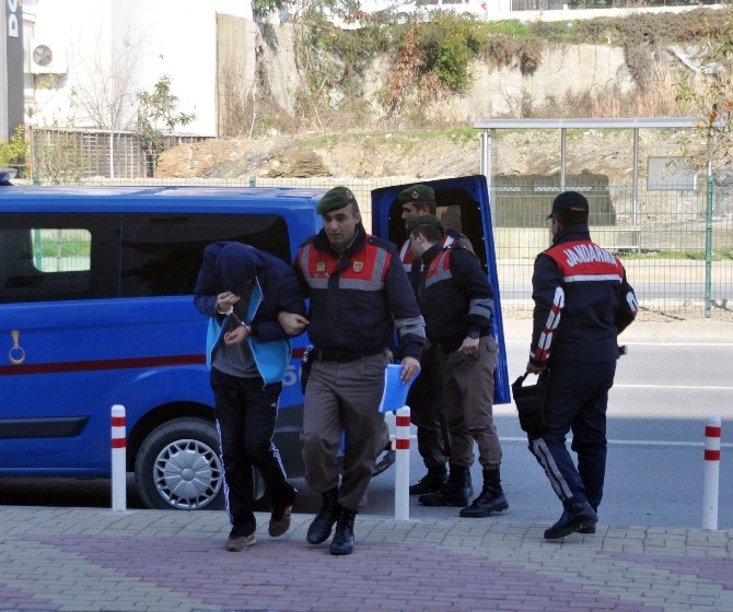 Alanyada Uyuşturucu Operasyonunda 3 Gözaltı