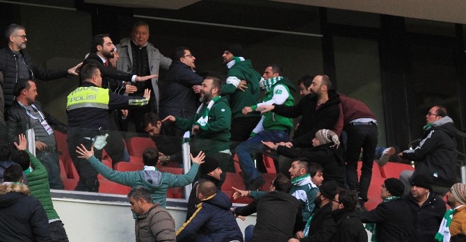 Antalyaspor Başkanı Öztürke Saldırı