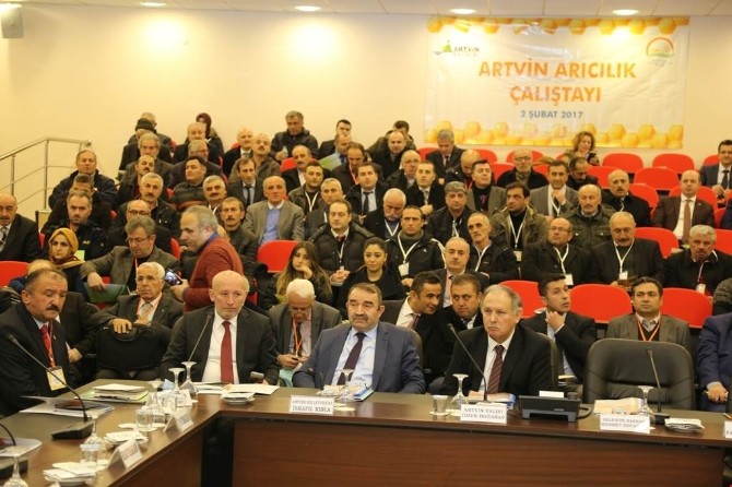 Artvinde Arıcıların Sorunları Masaya Yatırıldı