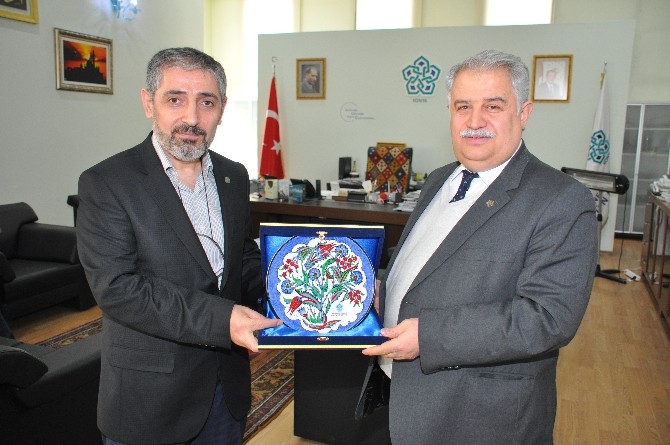 Arü Rektörü Biberden Neü Rektörü Şekere Ziyaret