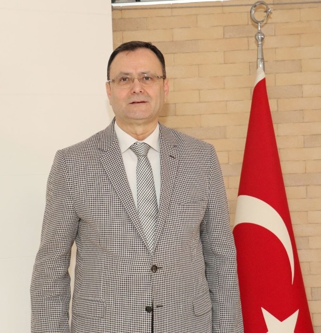 Aşut: “2017 Güllük Gülistanlık Görünmüyor Ama İhracatı Artırmak Da İmkansız Değil”