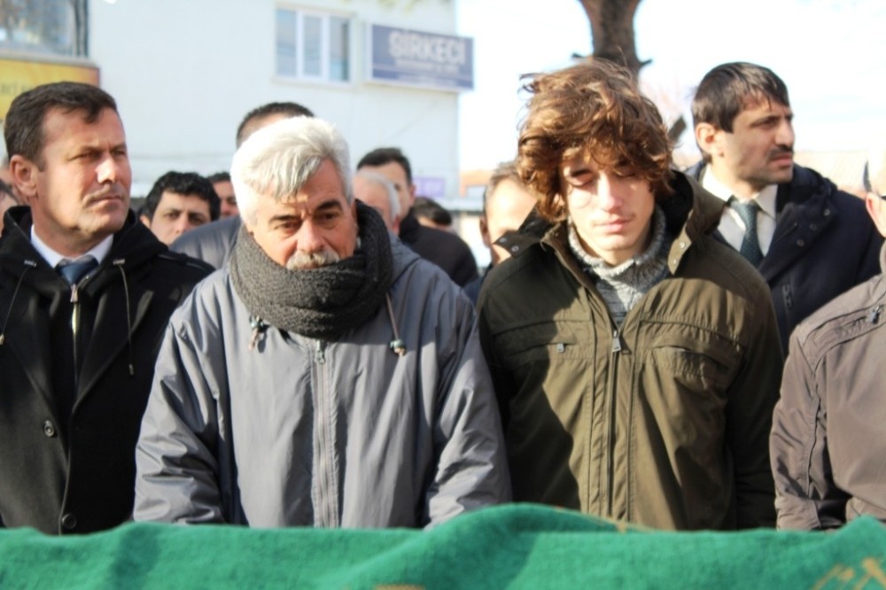 Ayvalık Shm Müdürü Aydın Birdalın Acı Günü