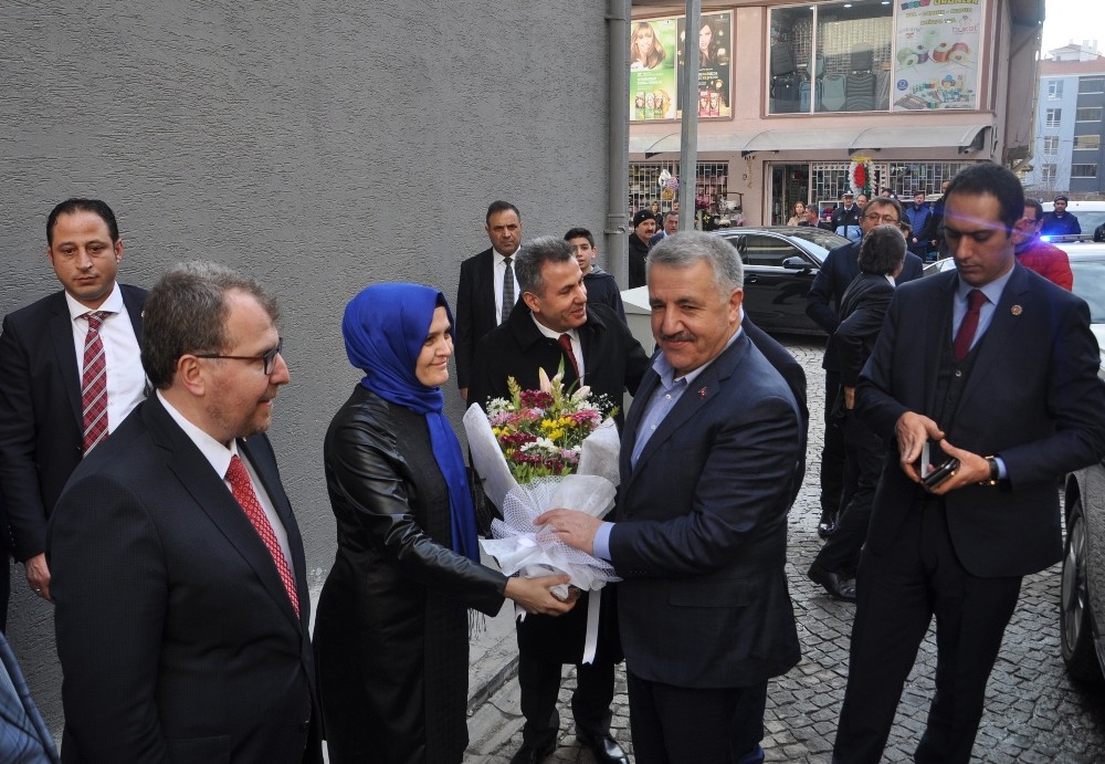 Bakan Arslan: “Bahçeli Sistemin Tıkanıklığını Gördü Ve Gereğini Yapıyor”