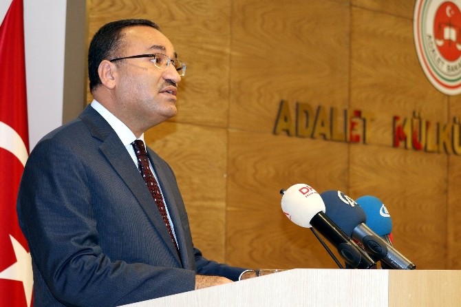 Bakan Bozdağdan Yargı Mensuplarına “İstinafı Öldürmeyin” Uyarısı