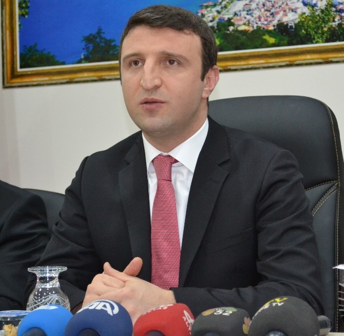 Bakan Yardımcısı Yeğinden Promosyon Açıklaması