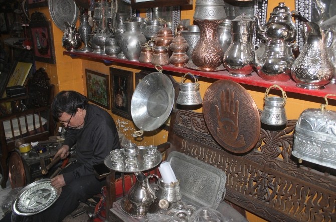 Bakırcılık Sanatı Can Çekişiyor
