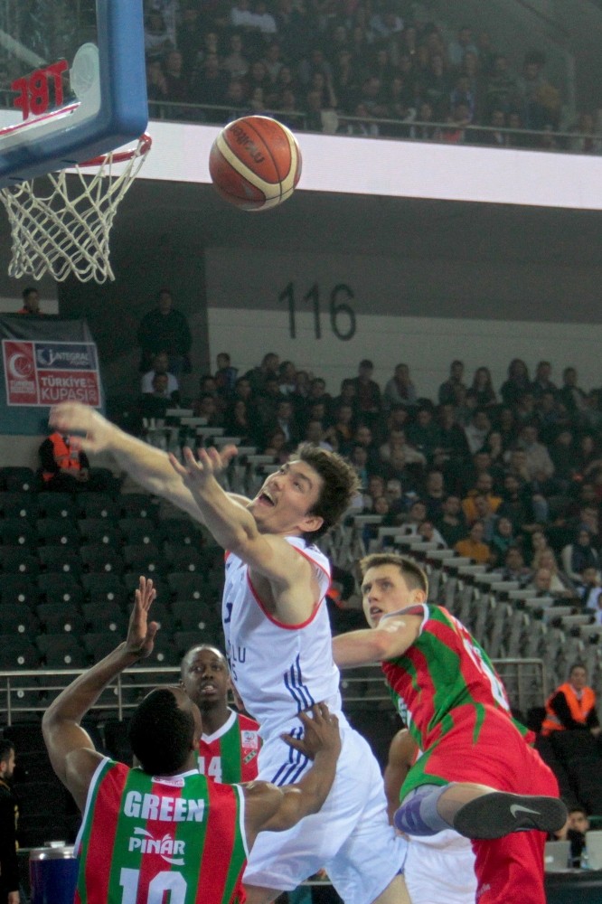 Banvitin Finaldeki Rakibi Anadolu Efes