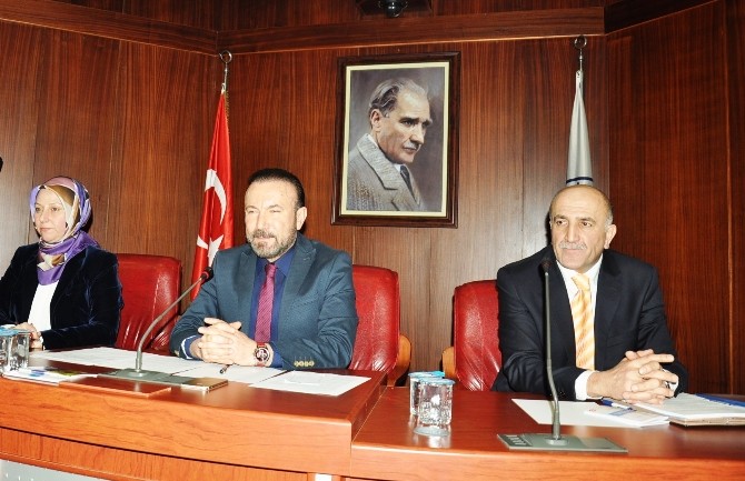 Başkan Doğandan Valilik Konağı Yıkılacak Açıklaması