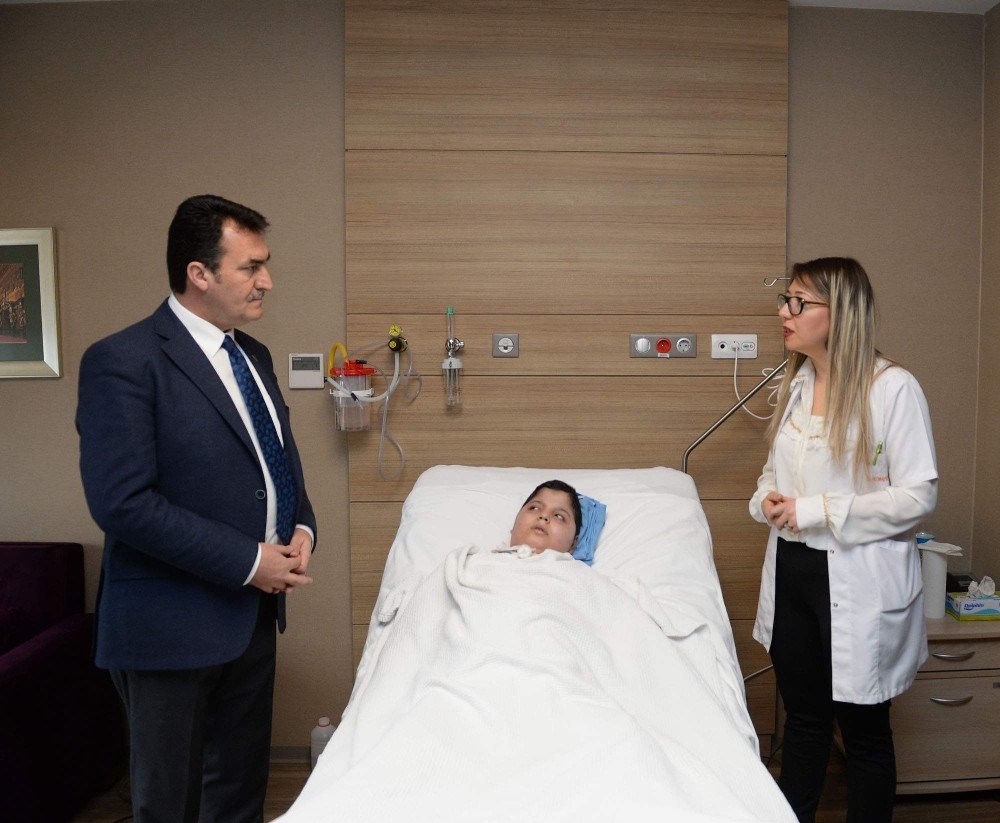 Başkan Dündardan Örnek Davranış