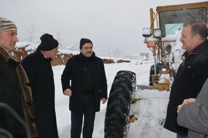 Başkan Genç, Karla Mücadeleyi Anlattı