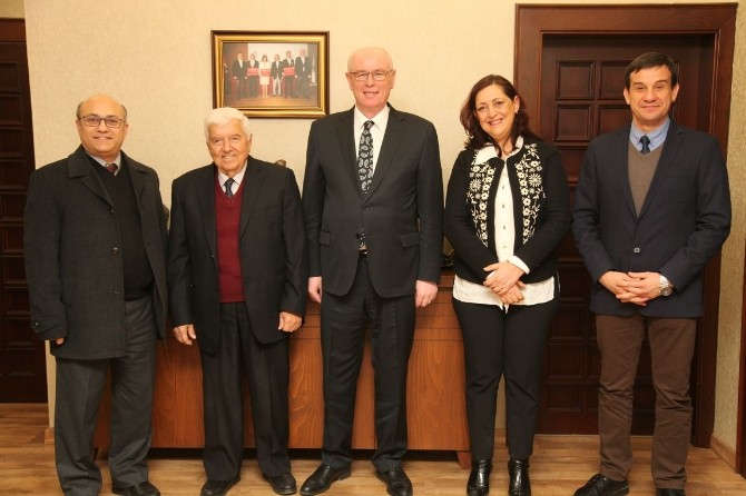 Başkan Kurt Türkiye Parazitoloji Derneğini Ağırladı