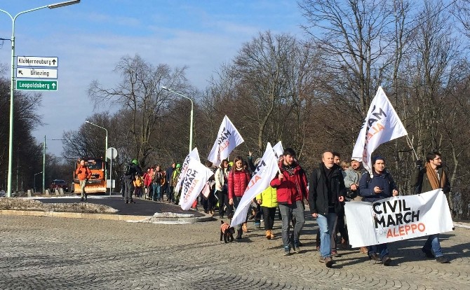 Berlinden Çıkan Halep İçin Sivil Yürüyüş Hareketi Viyanada