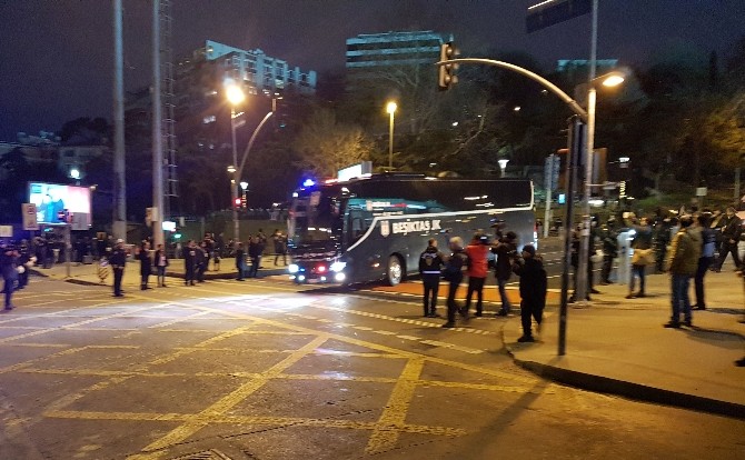 Beşiktaş Ve Fenerbahçe Vodafone Arenaya