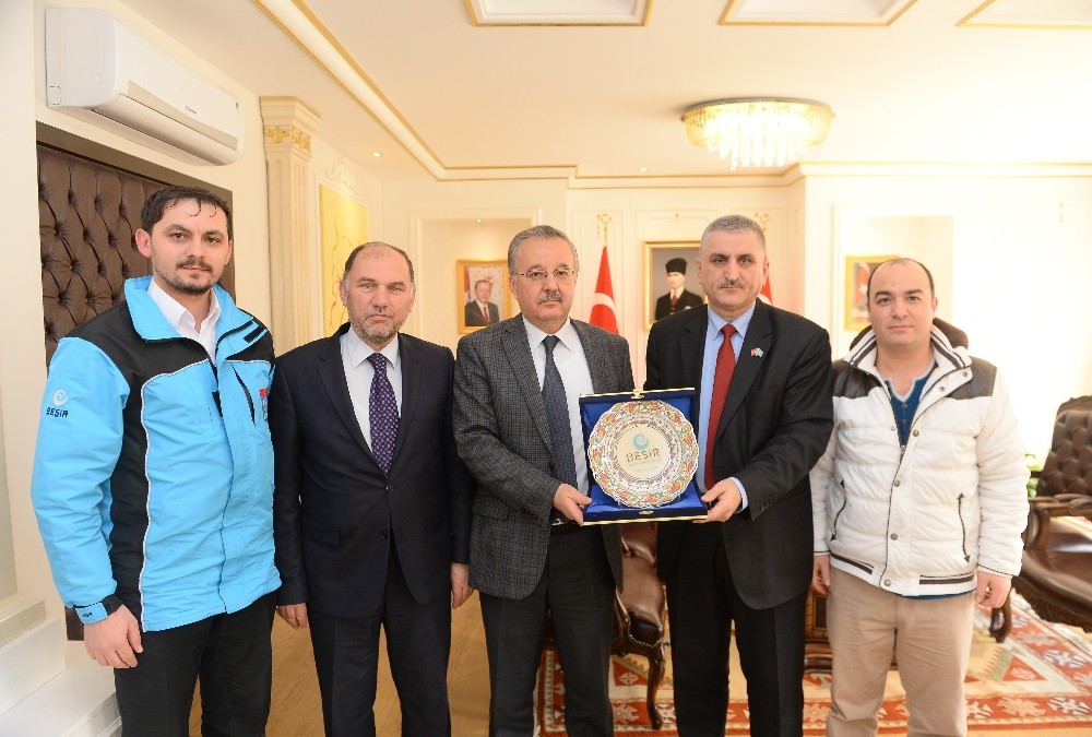 Beşir Derneğinden Vali Özdemire Ziyaret