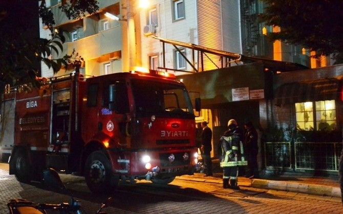 Bigada Otelin Kazan Dairesinde Yangın Çıktı