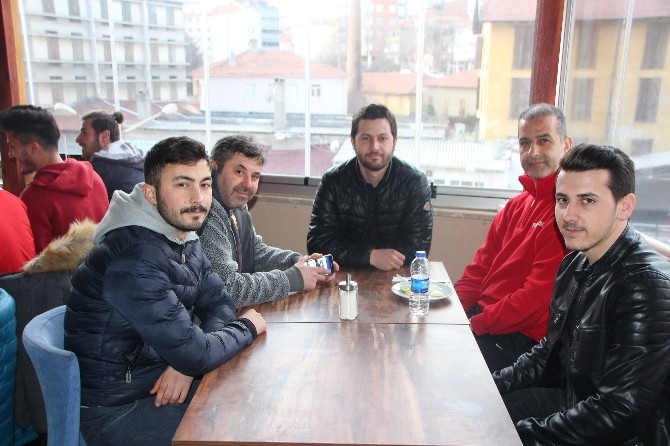 Bilecikspora Maç Sabahı Kahvaltı Jesti