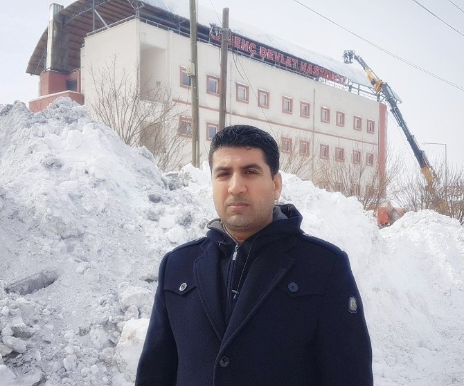 Bingölde Hastane Çatısı Çöktü