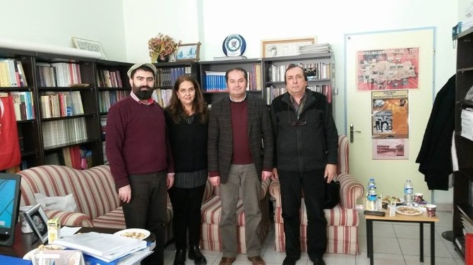 Burhaniyeli Eğitimcinin Mutlu Günü