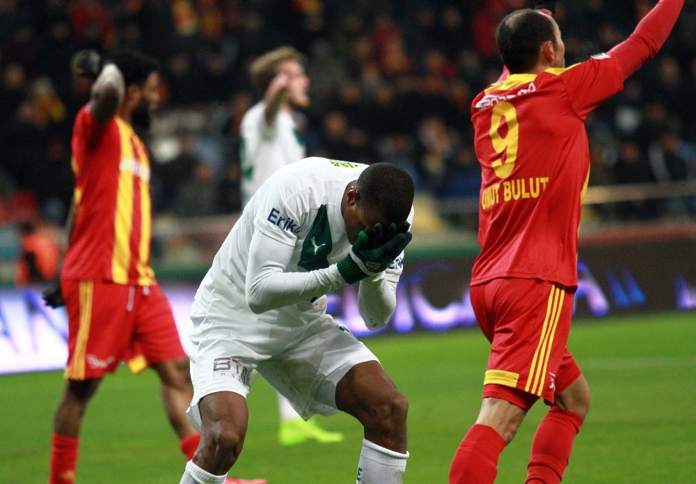 Bursasporda 2 Ayda 7 Milyon Tllik Kayıp