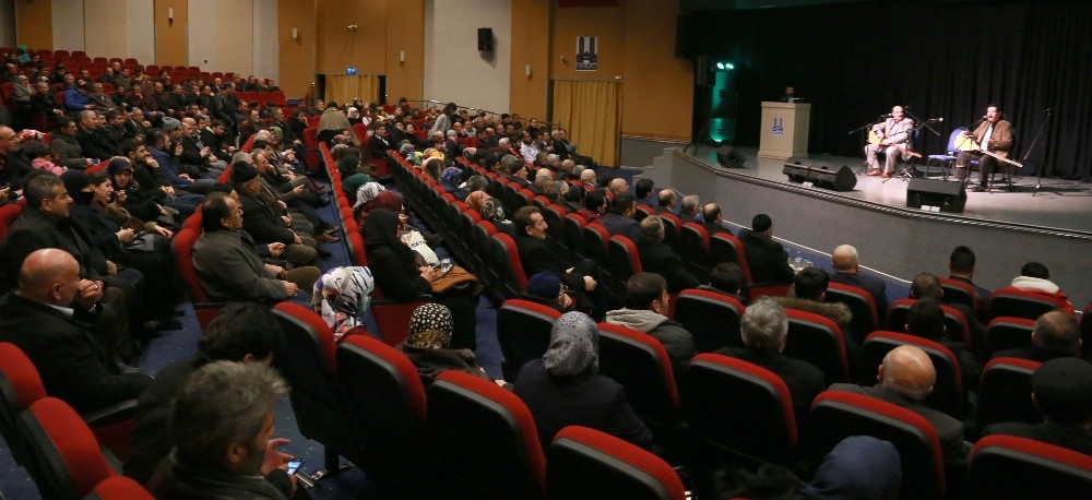 Büyükşehir, Aşık Sümmaniyi Andı