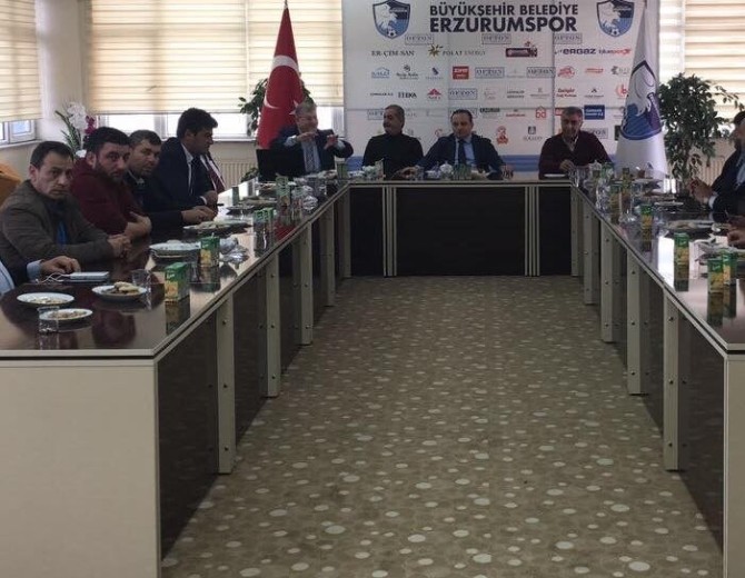 Büyükşehir Belediye Erzurumsporda Yeni Görev Dağılımı Yapıldı