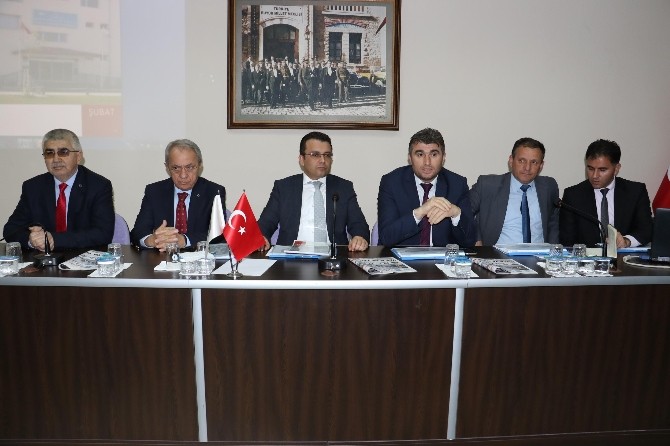 Büyükşehir Belediyesinde Kulalı Muhtarlarla Toplantı