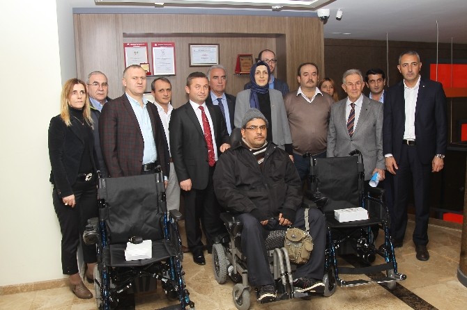 Çtsodan Akülü Tekerlekli Sandalye Desteği