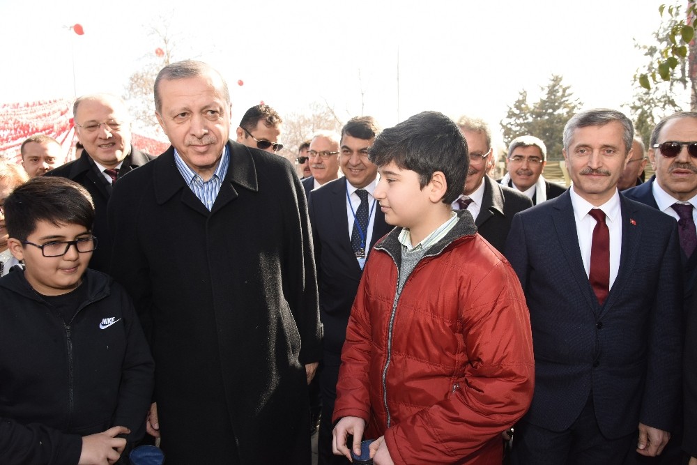 Cumhurbaşkanı Erdoğan Şahinbey Belediyesinin Projelerine Övgü